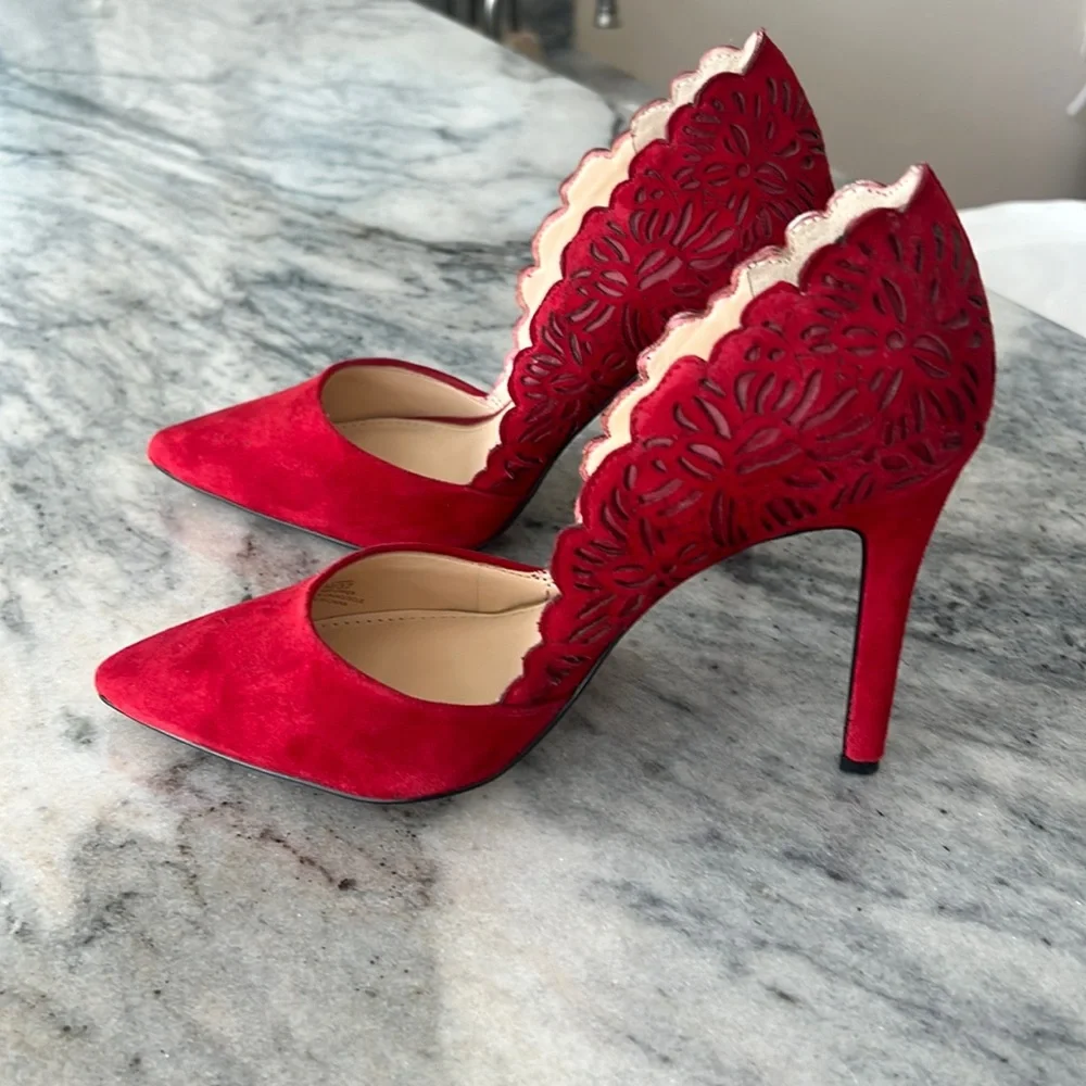 Jessica Simpson beautiful red suede heels - Picture 1 of 6
